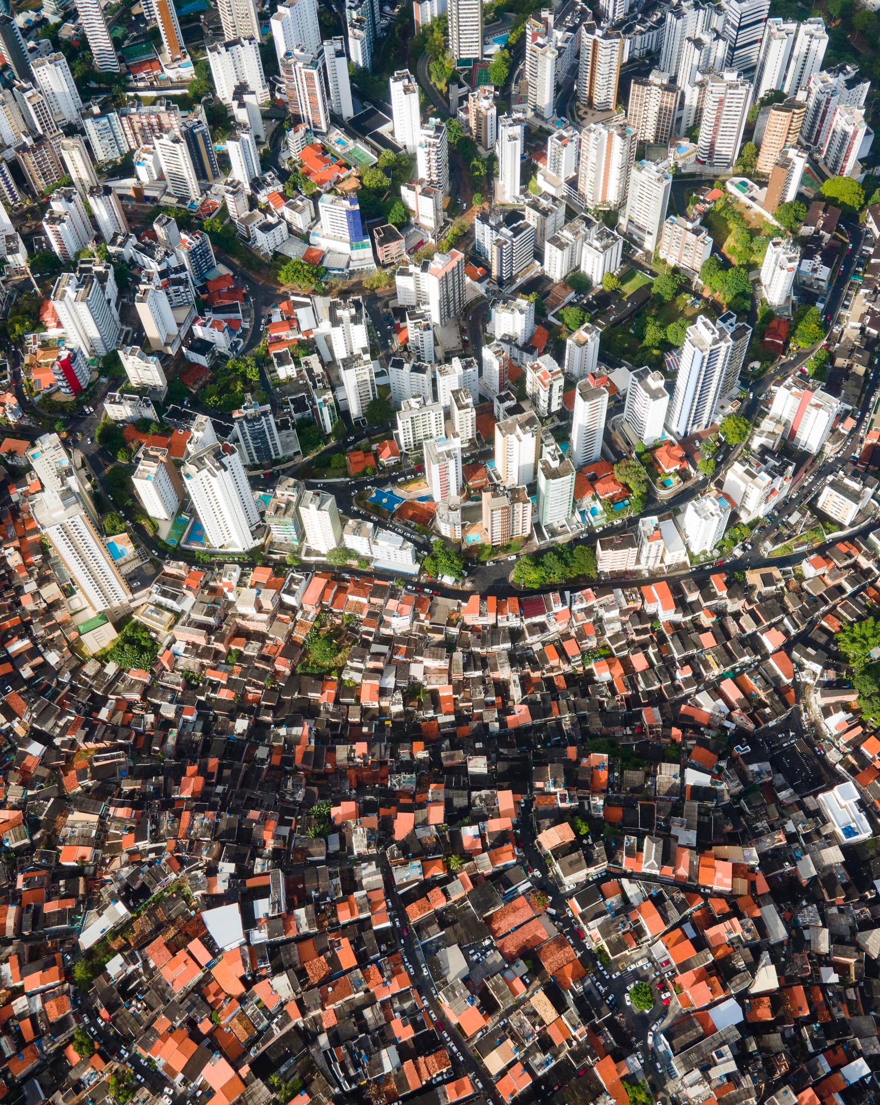 Salvador’s dense vertical inequality