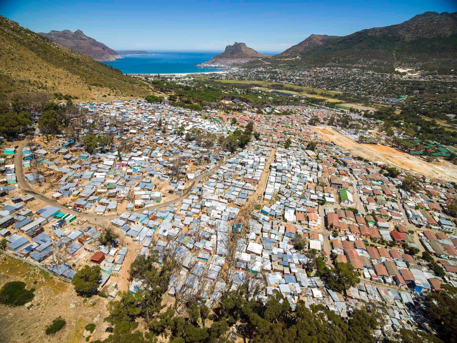 The beautiful valley of Hout Bay means "Wood Bay", for the ample wood used to supply vessels on their journey round the Cape of Good Hope.
