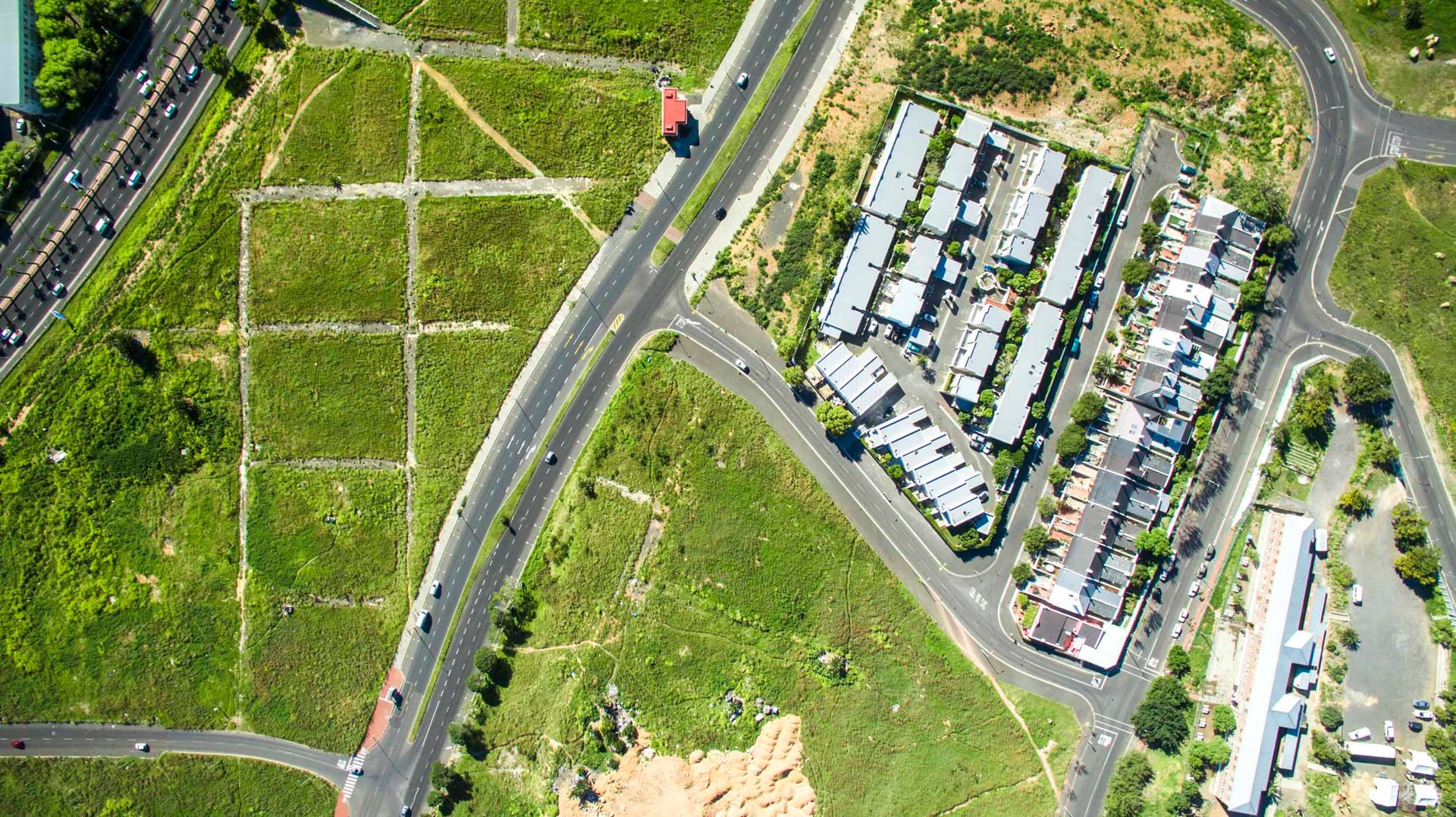 The footprint of roads from the early 20th century are still visible in District Six.