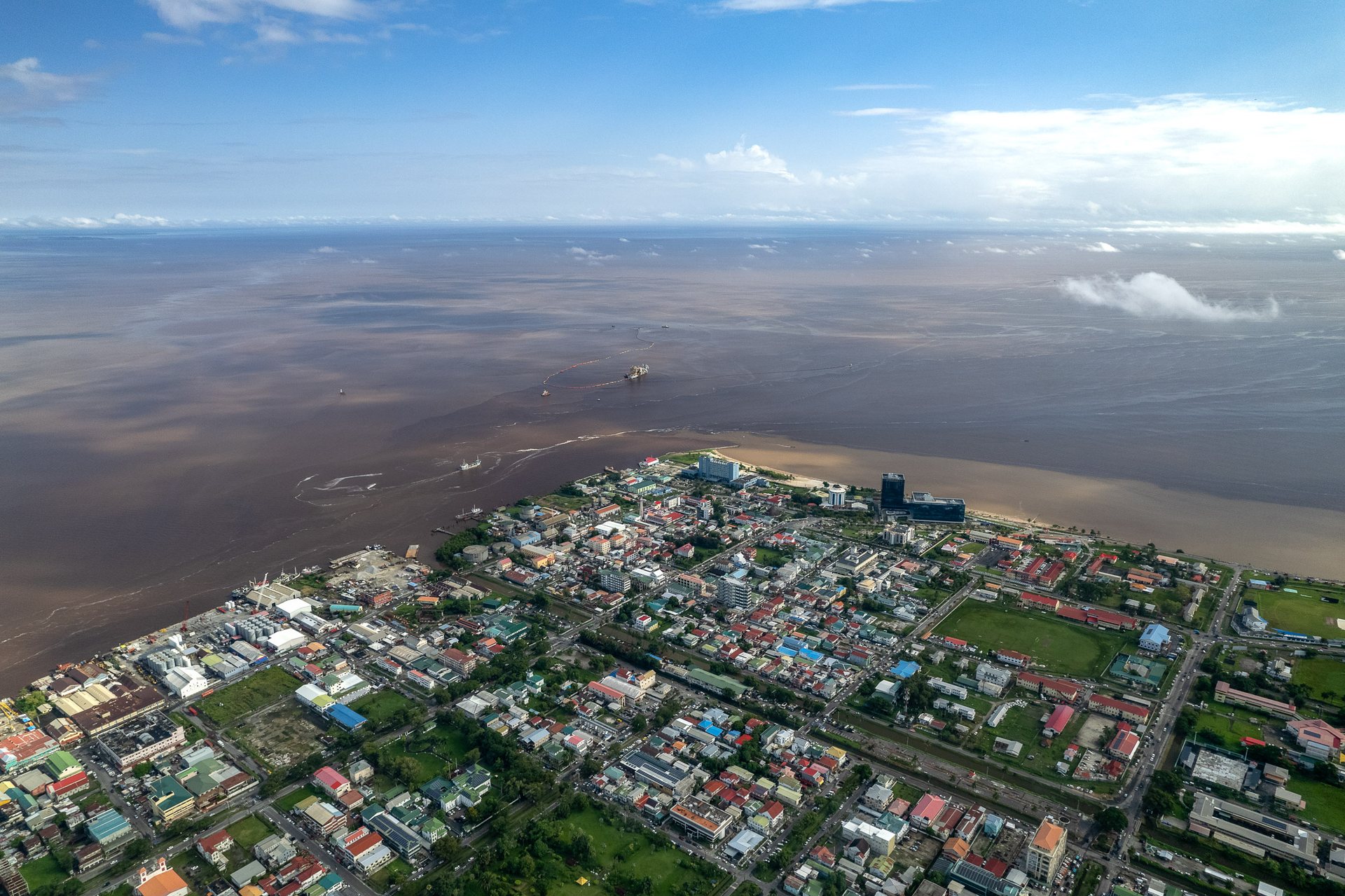 The continental shelf off the coast of Georgetown has been discovered to contain 11 billion barrels of oil, the largest find in decades.