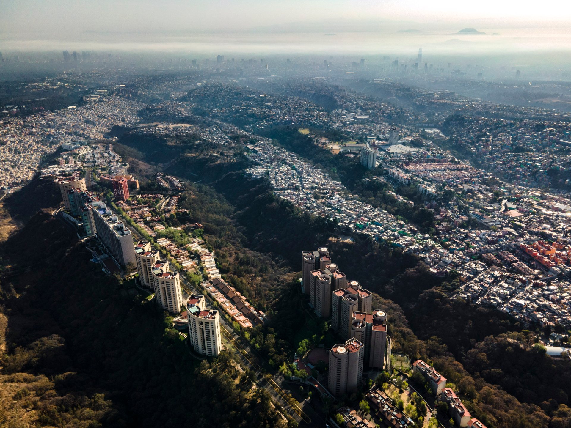 Santa Fe, looking towards Álvaro Obregón and the city center on a smoggy morning.