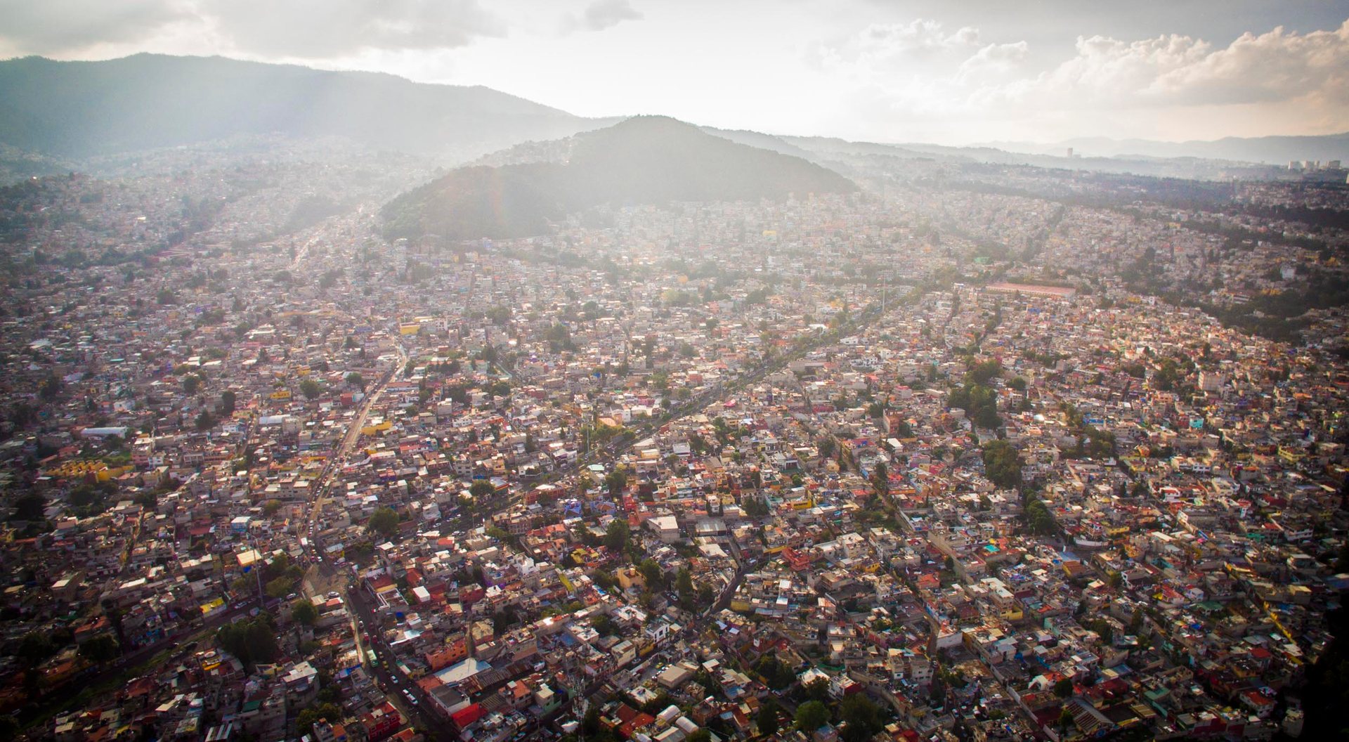 The area of La Malinche is beautiful, impoverished, and right next to much wealthier areas.